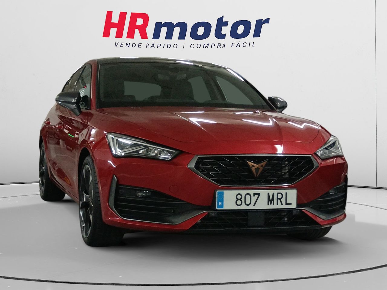 Cargador usb  de segunda mano - cupra león 2024 /