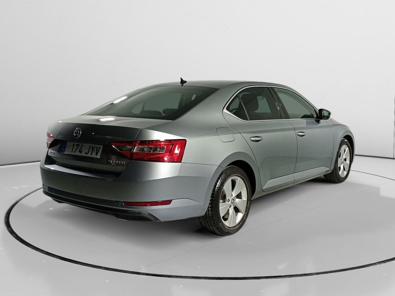 skoda superb 2017 / foto grande (2)
