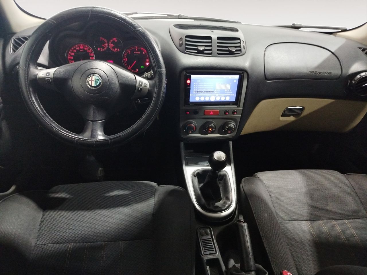 Alfa Romeo 147 1.9 JTD 120 Selective - foto 6