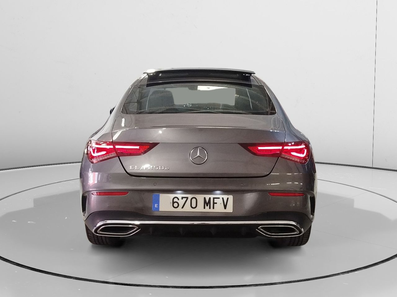 mercedes cla 2023 / foto grande (3)