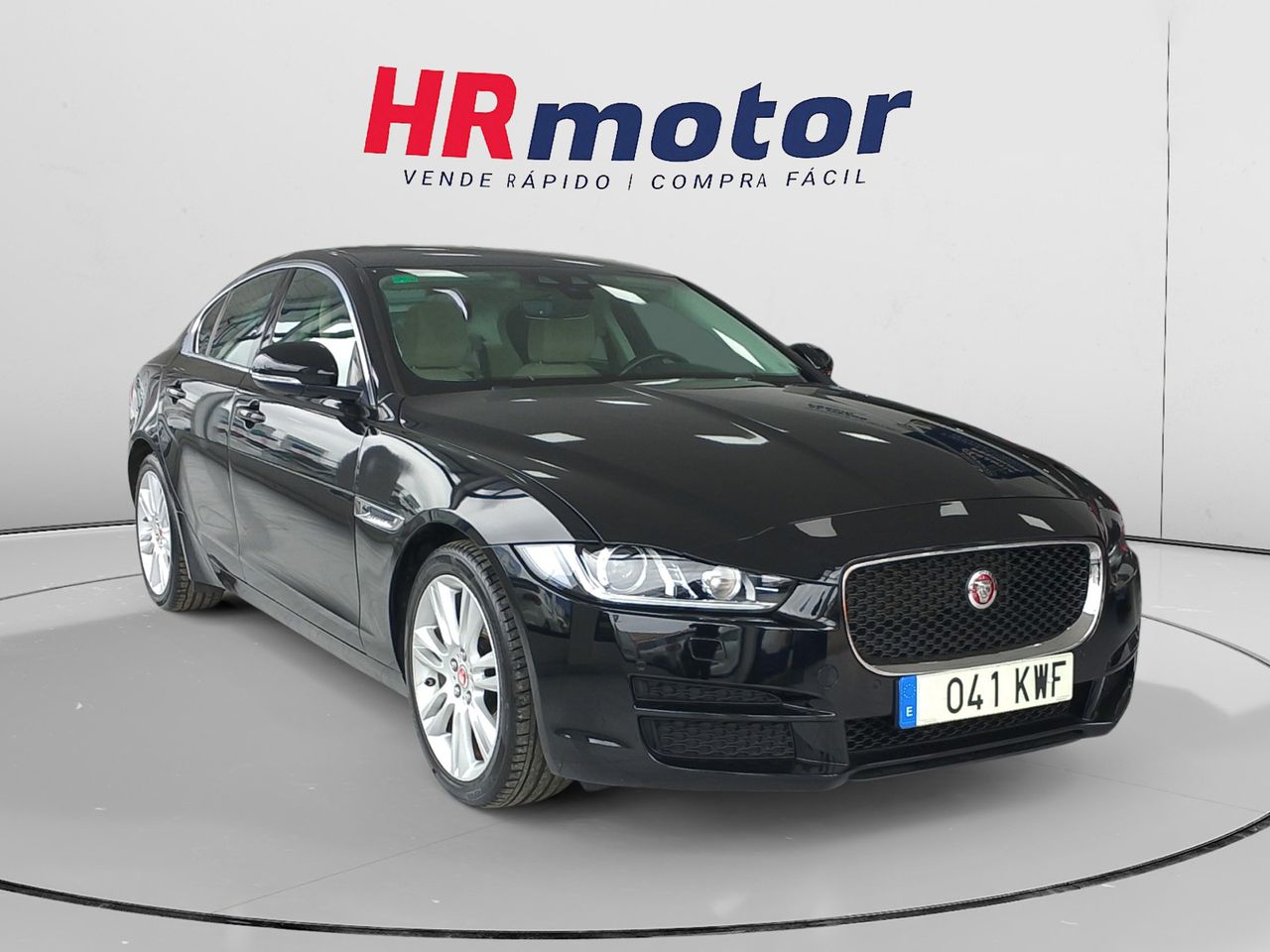 Foto jaguar xe 2019 /