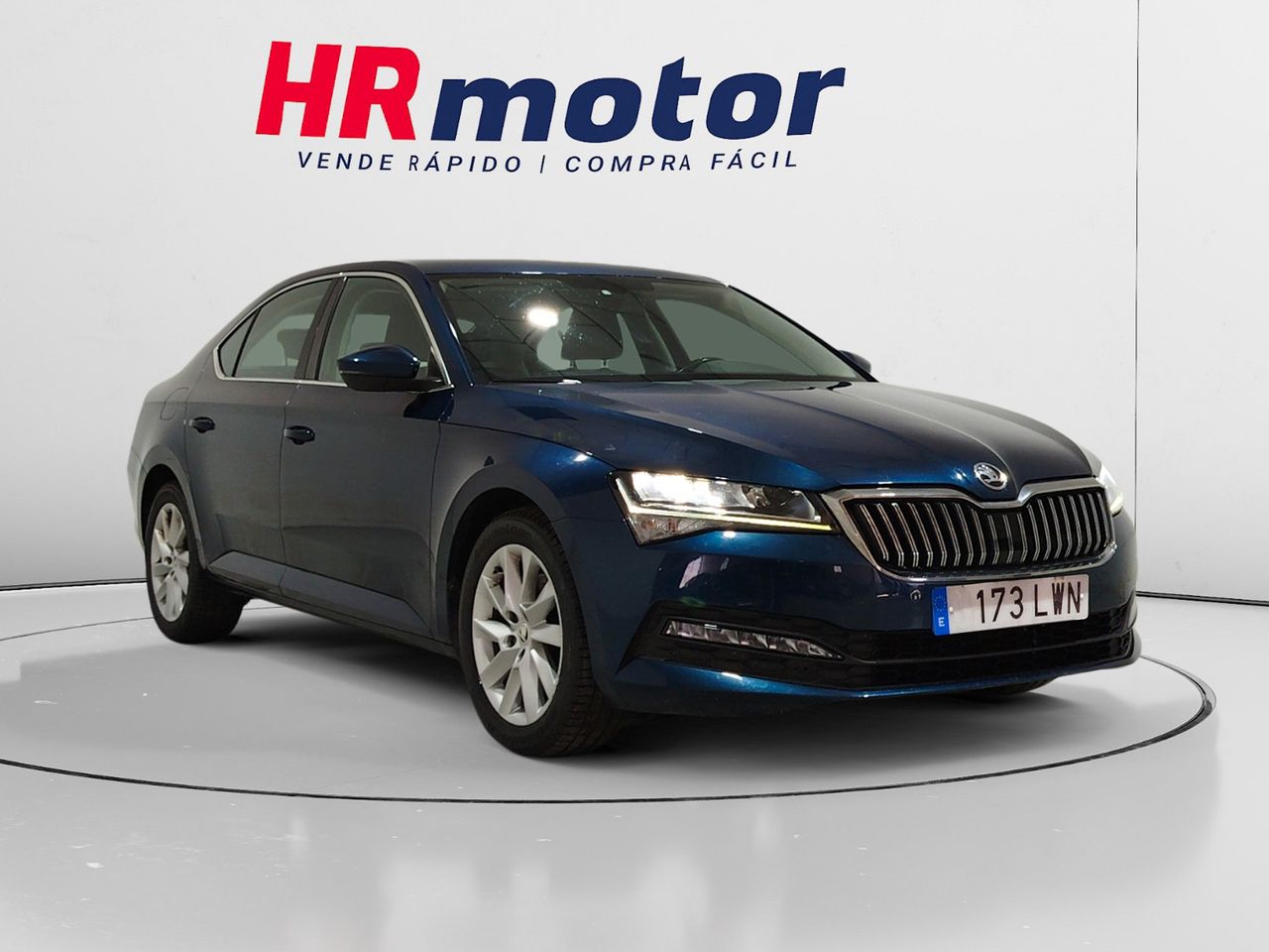 Foto skoda superb 2022 /