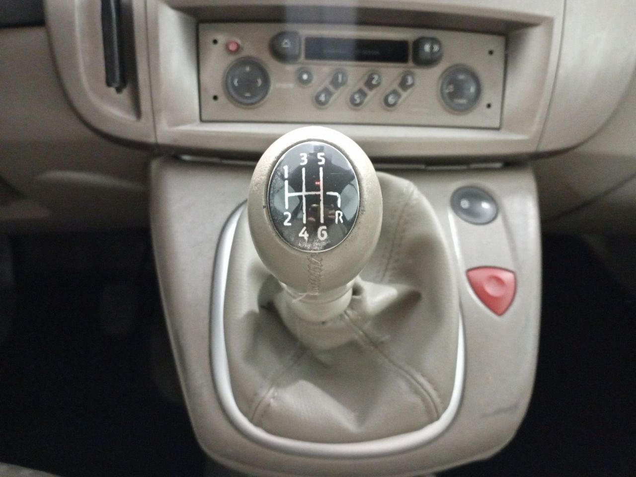 bg