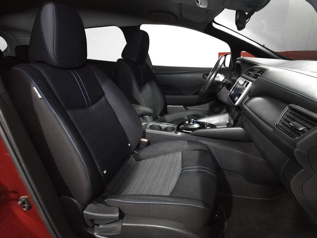 Nissan Leaf N-Connecta - foto 21