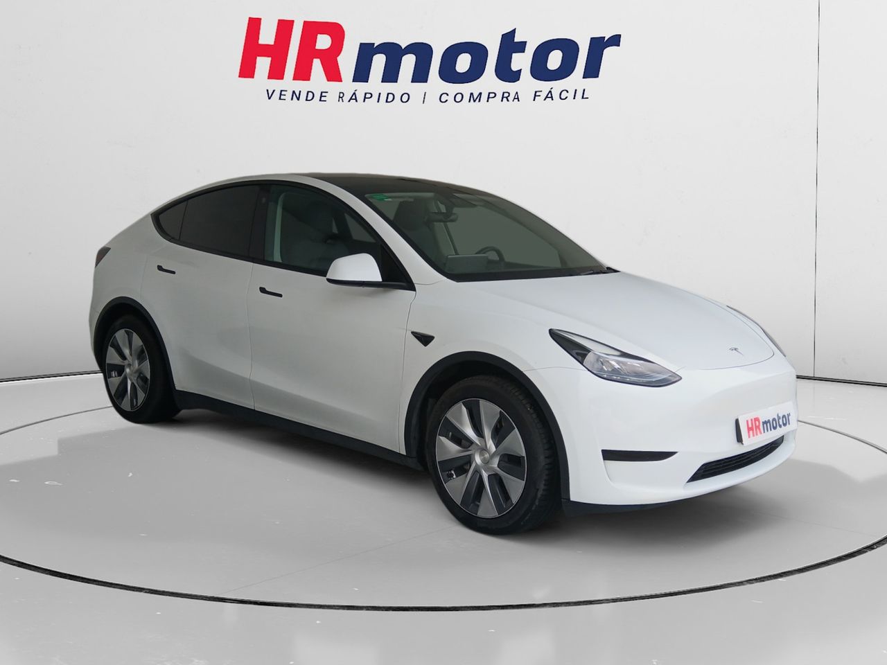 tesla model y 2023 /