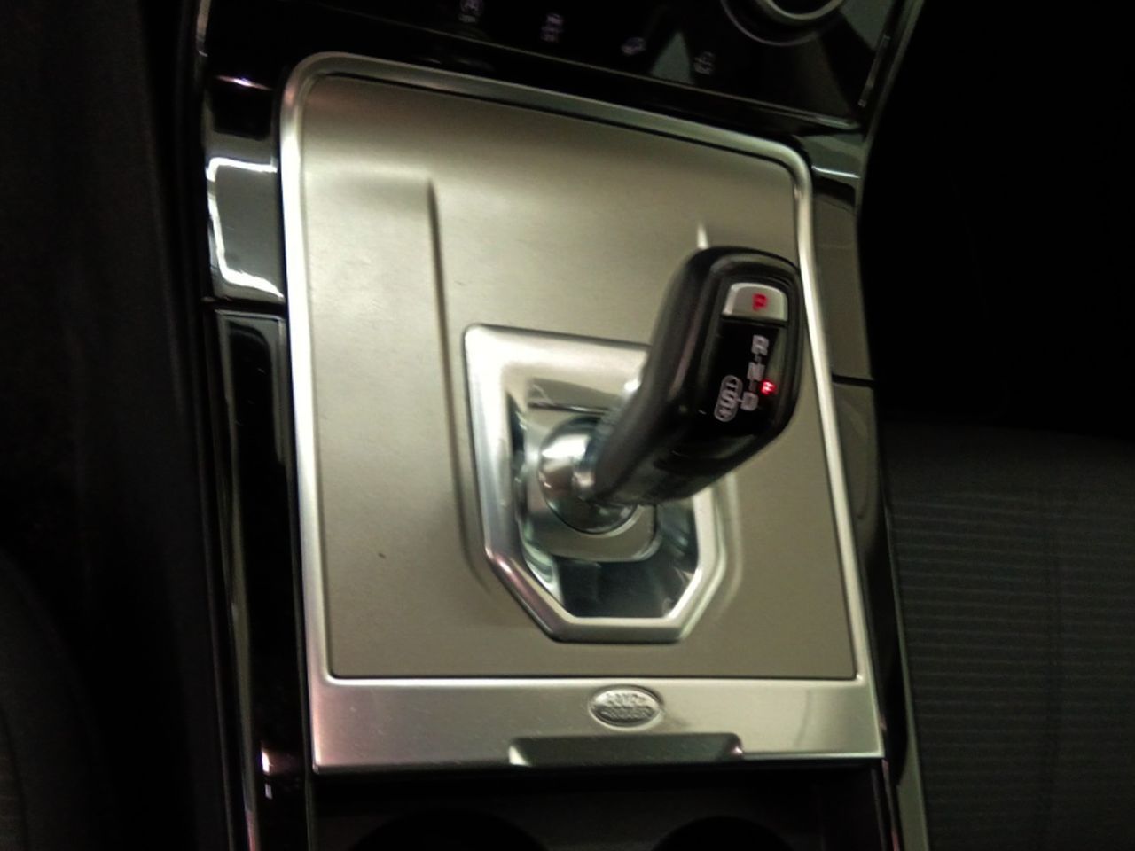 Land-Rover Range Rover Evoque 2.0 D163 4WD MHEV - foto 13