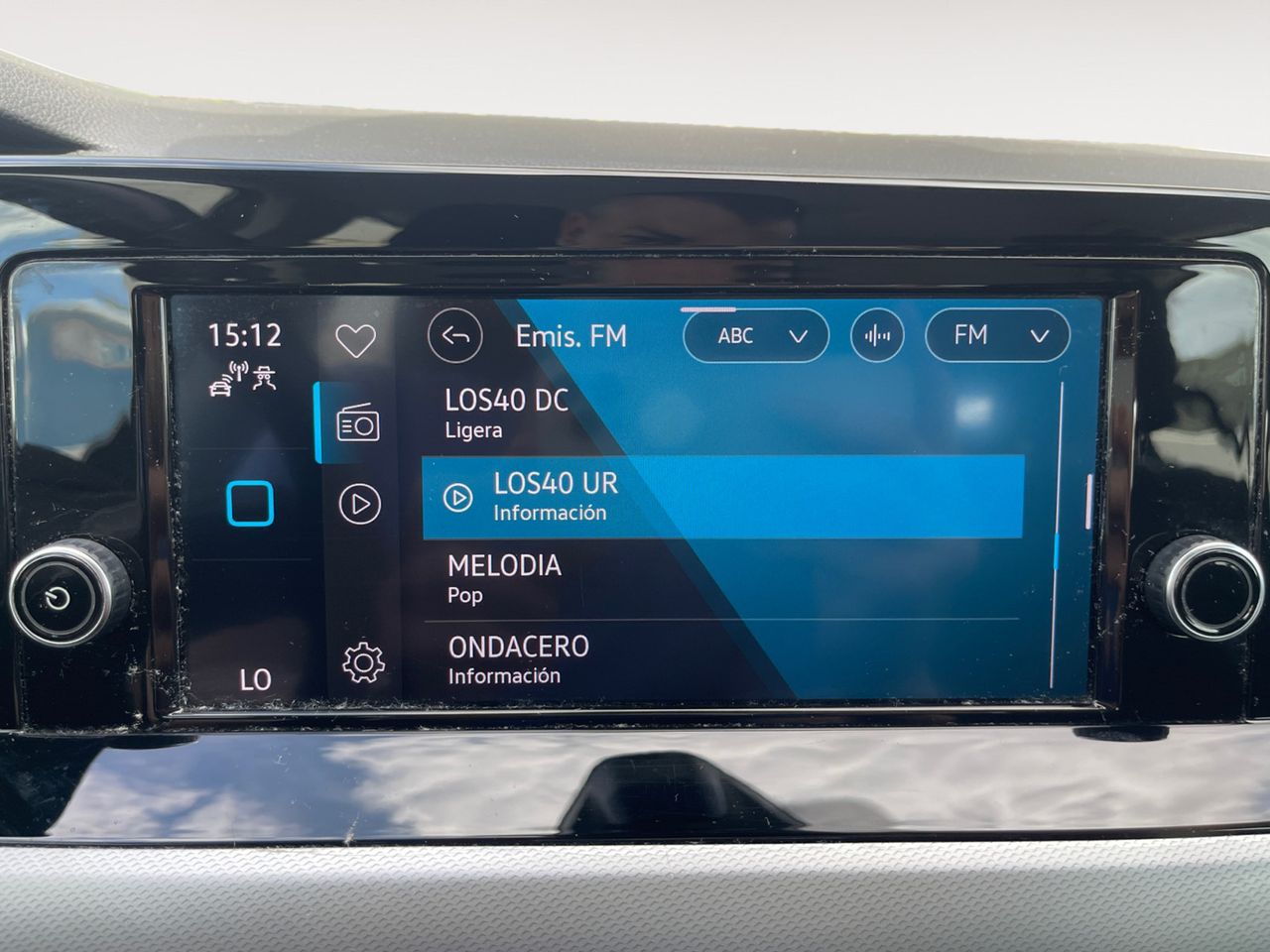 Volkswagen Golf 2.0 TDI - foto 17