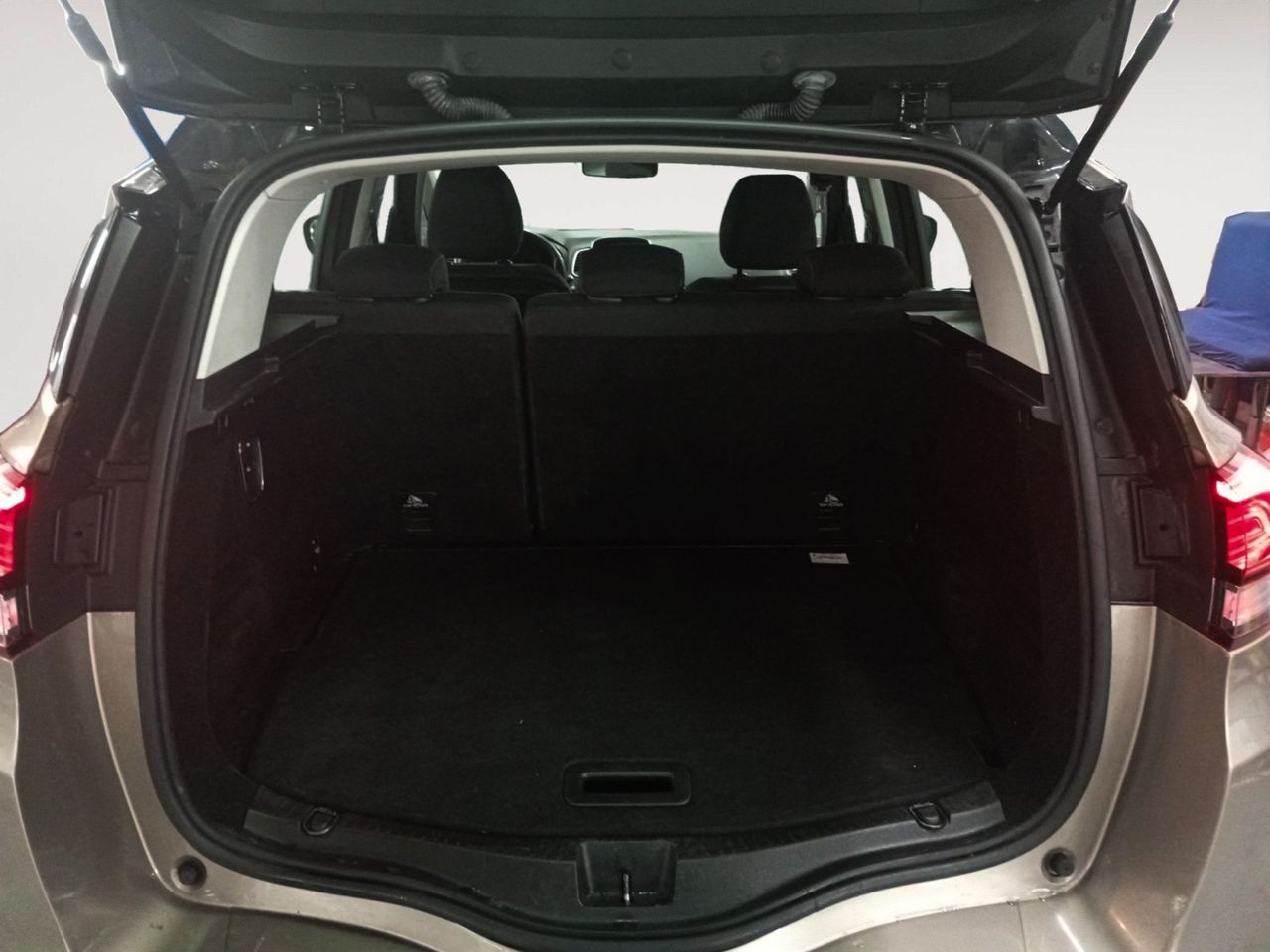 Renault Scénic Limited - foto 12