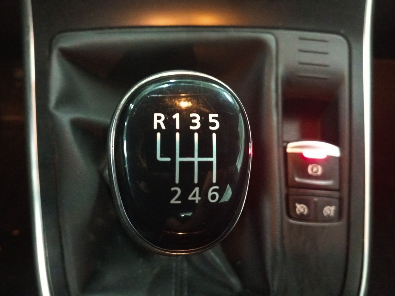 Renault Scénic Limited - foto 13