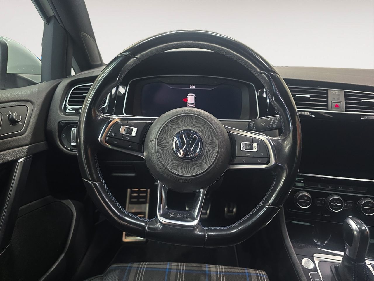 Volkswagen Golf GTE S&S - foto 8