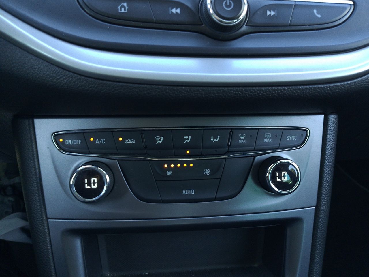 Opel Astra Business Elegance - foto 19