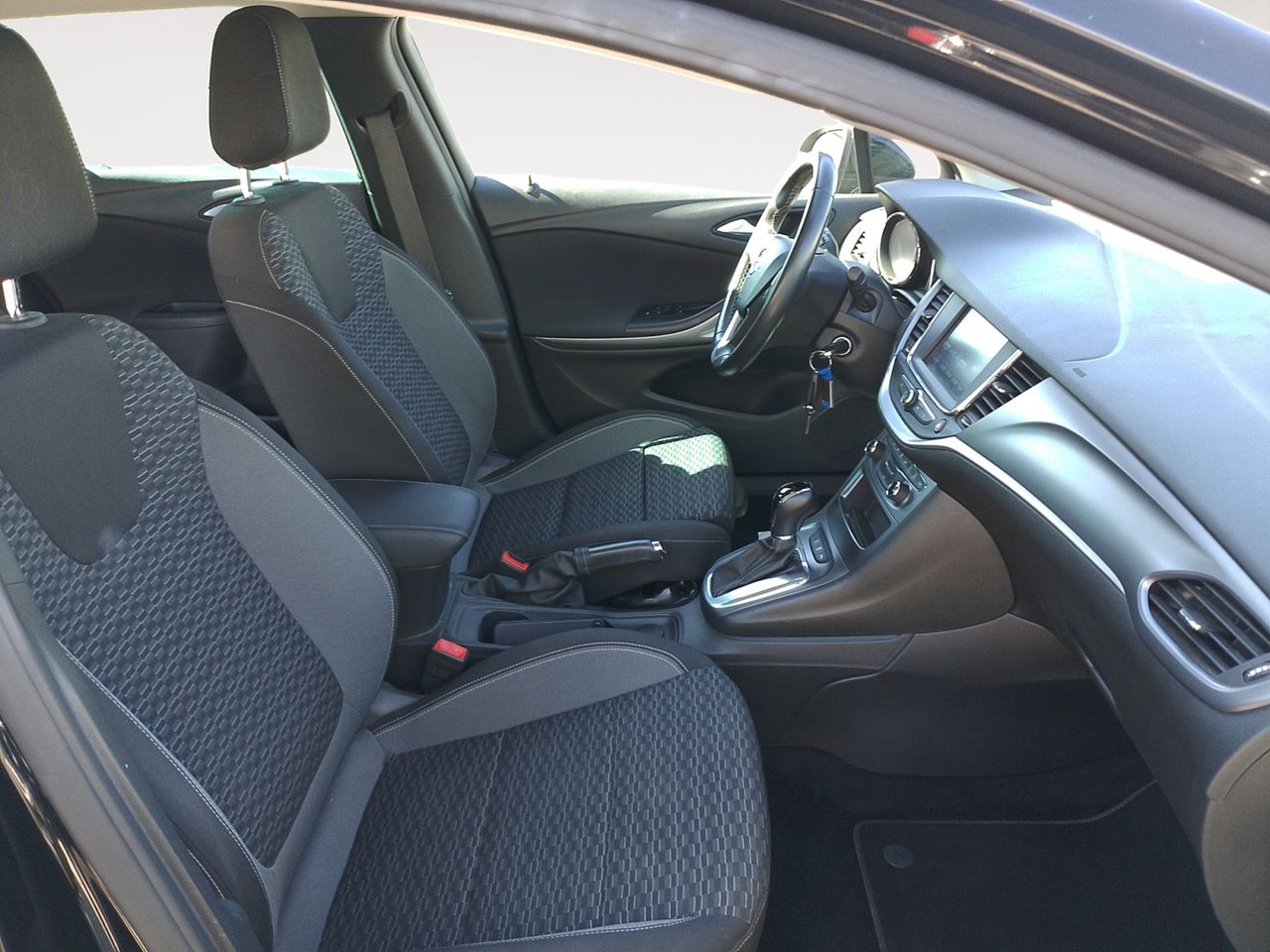 Opel Astra Business Elegance - foto 10