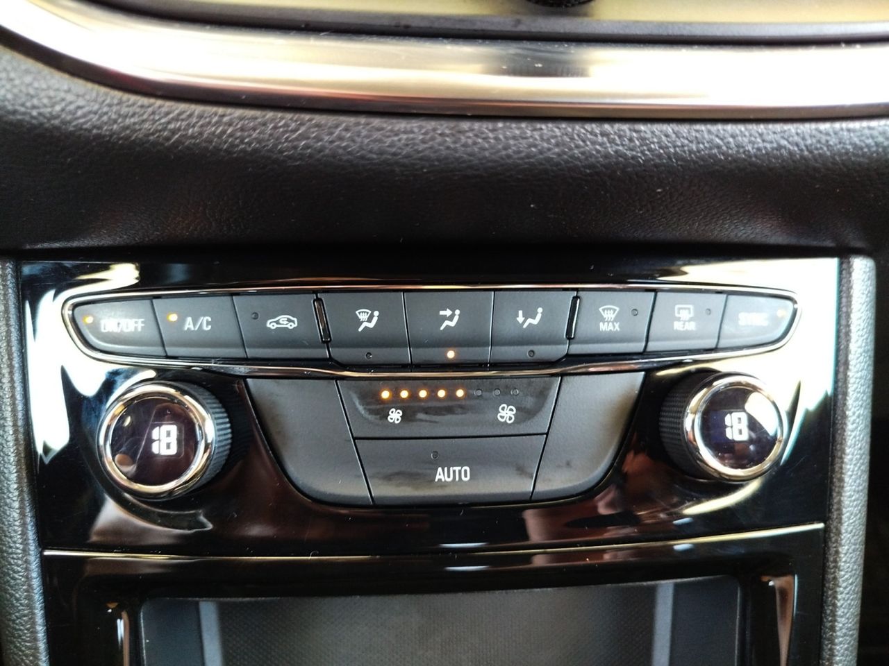 Opel Astra Elegance S&S - foto 20