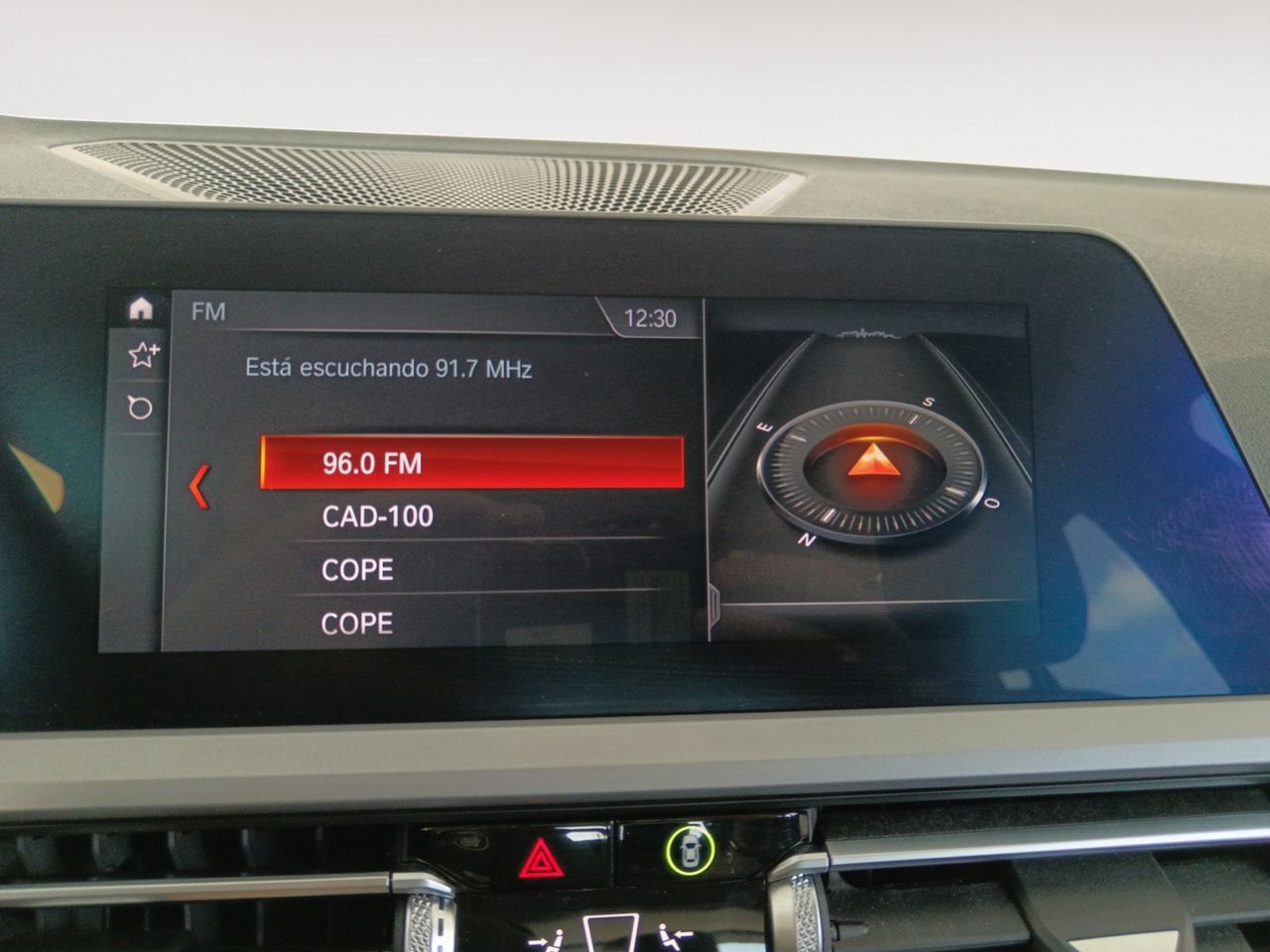 BMW Serie 3 318d - foto 17