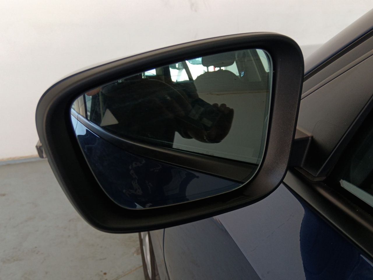 BMW Serie 3 318d - foto 21