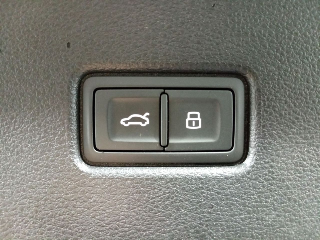 Audi Q5 55 TFSI e quattro black line - foto 22