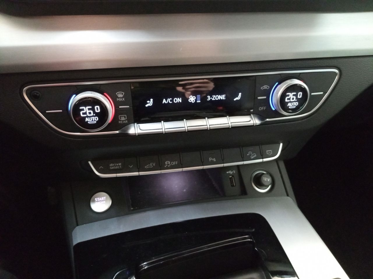 Audi Q5 55 TFSI e quattro black line - foto 20