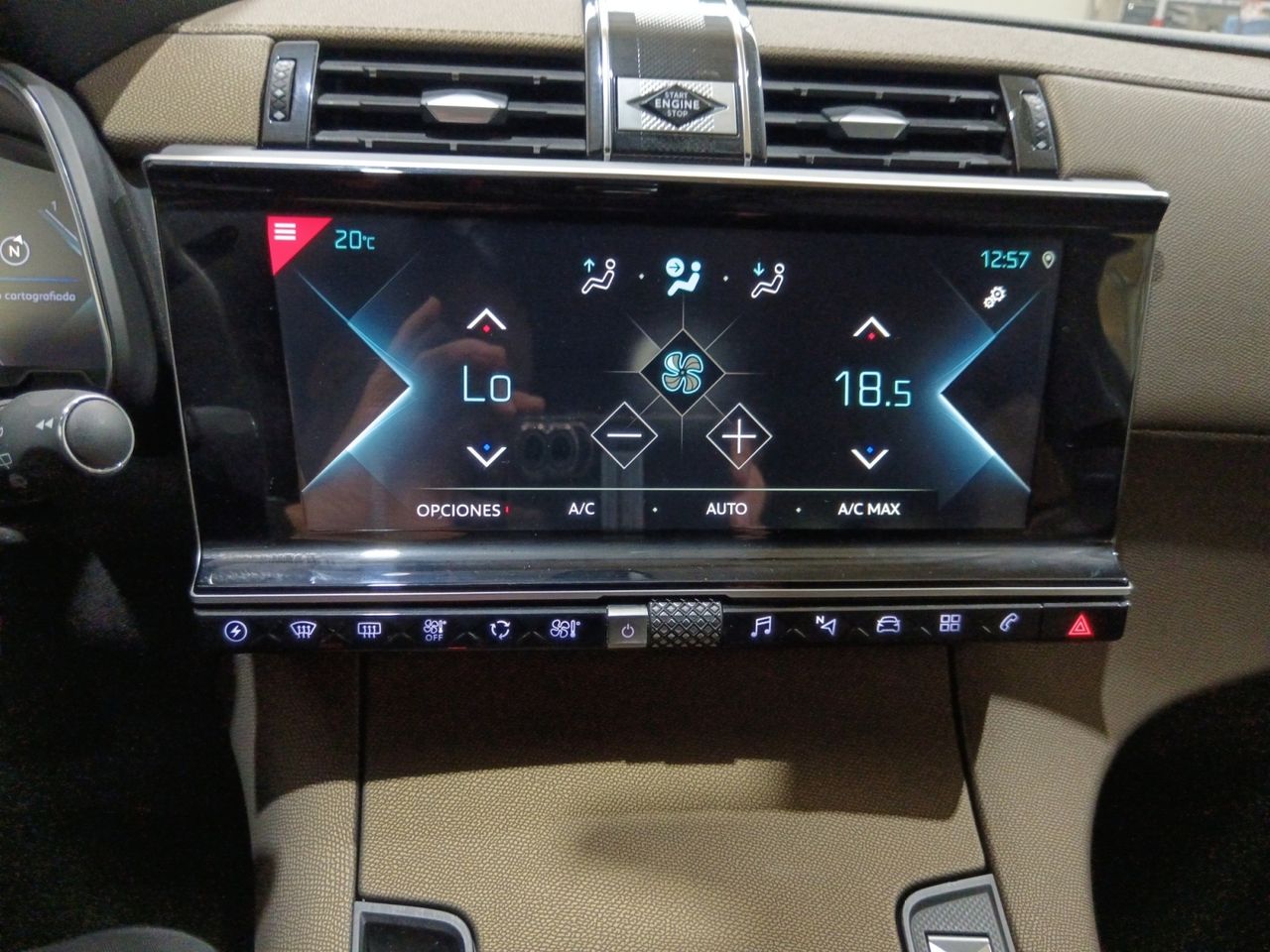 DS DS 7 Crossback 1.6 ETense 225 Ligne Noire Auto - foto 19