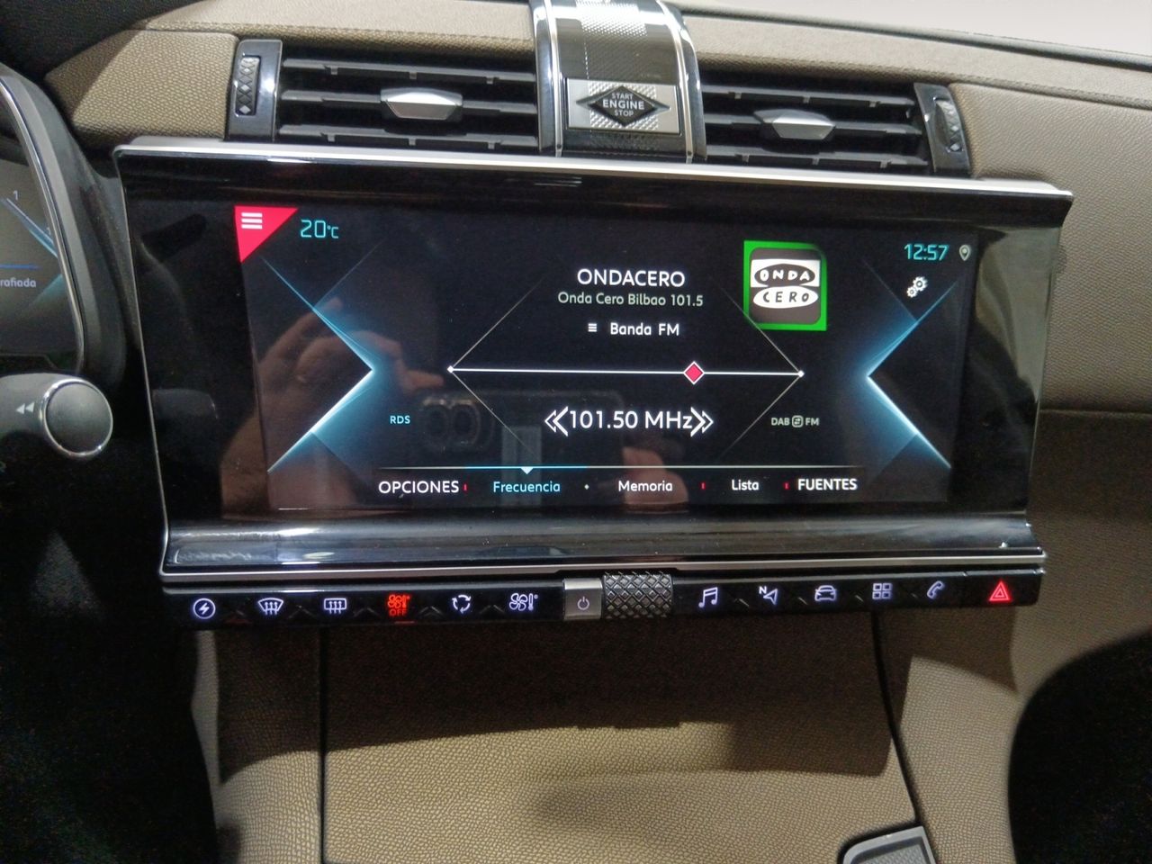 DS DS 7 Crossback 1.6 ETense 225 Ligne Noire Auto - foto 17