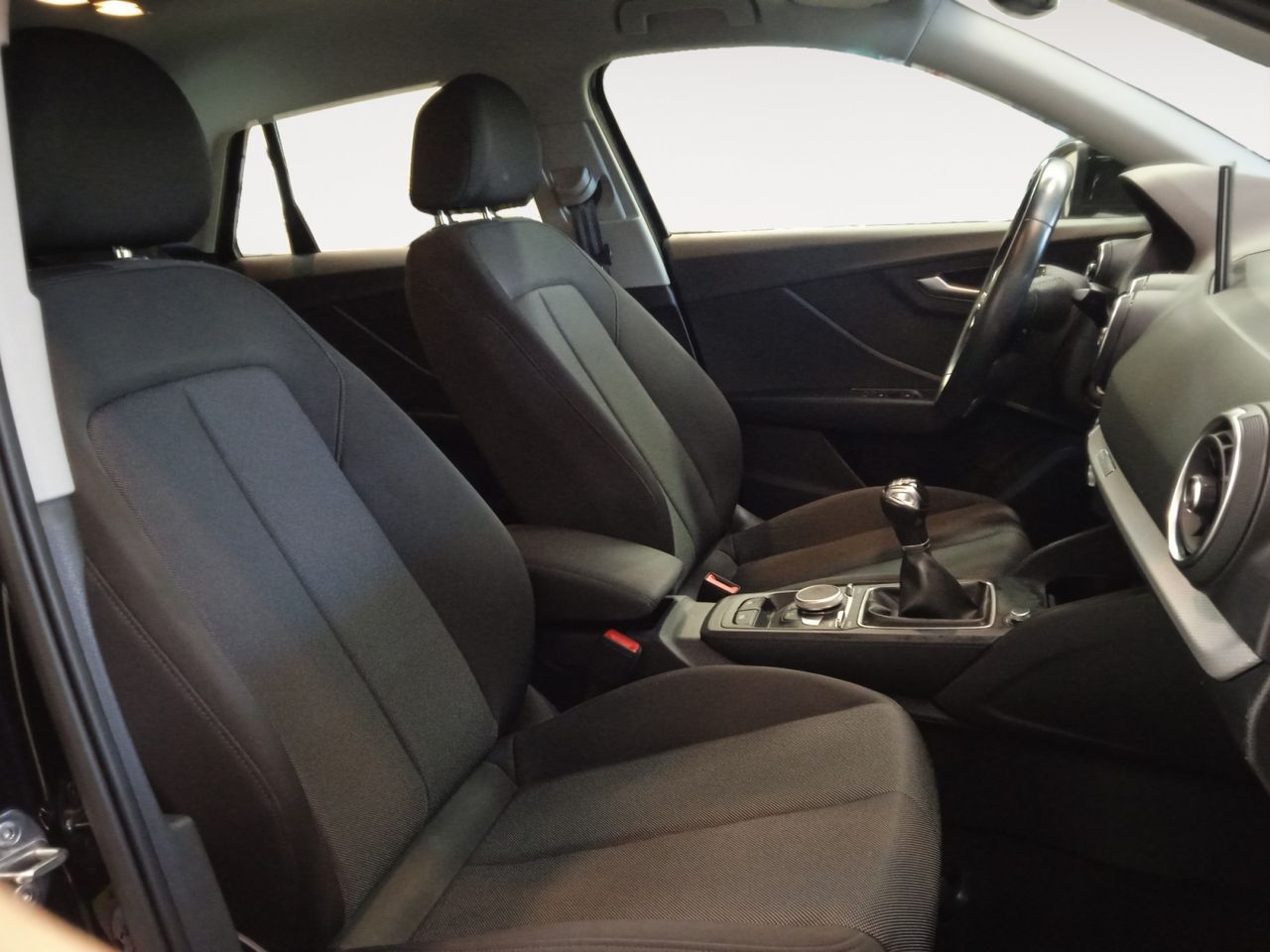 Audi Q2 30 1.0 TFSI - foto 11