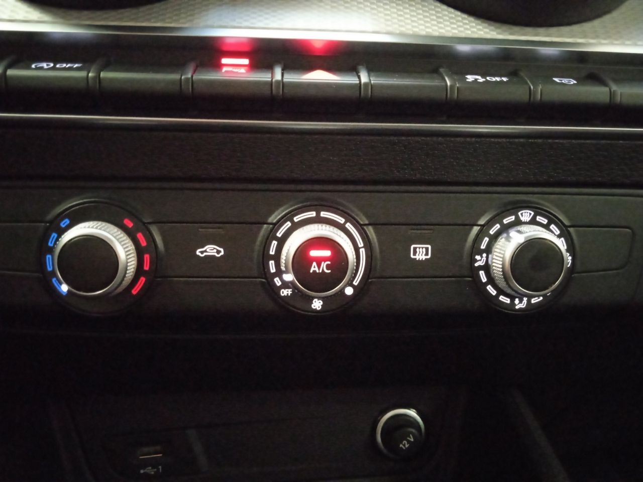 Audi Q2 30 1.0 TFSI - foto 19