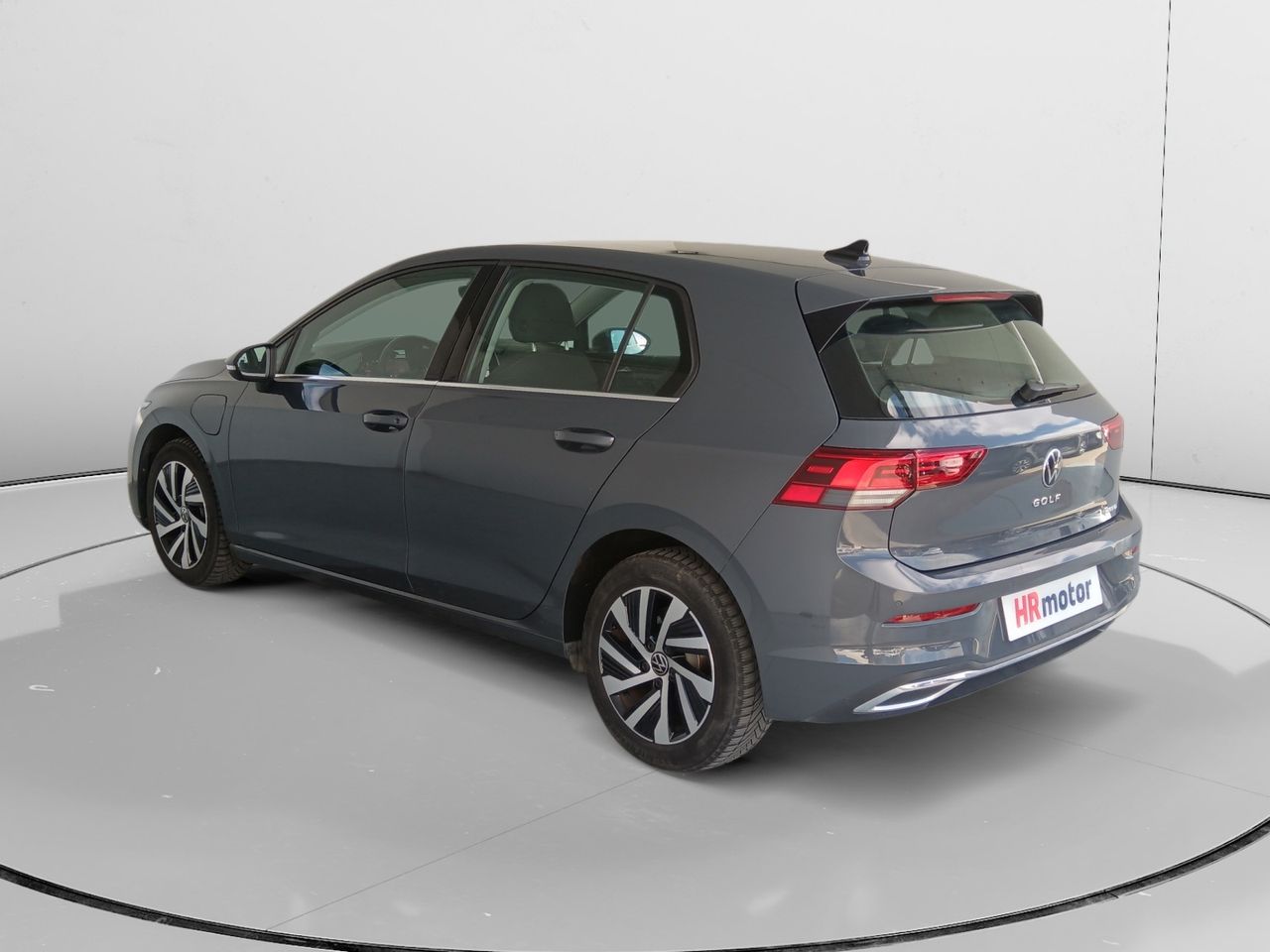 Volkswagen Golf eHybrid - foto 4
