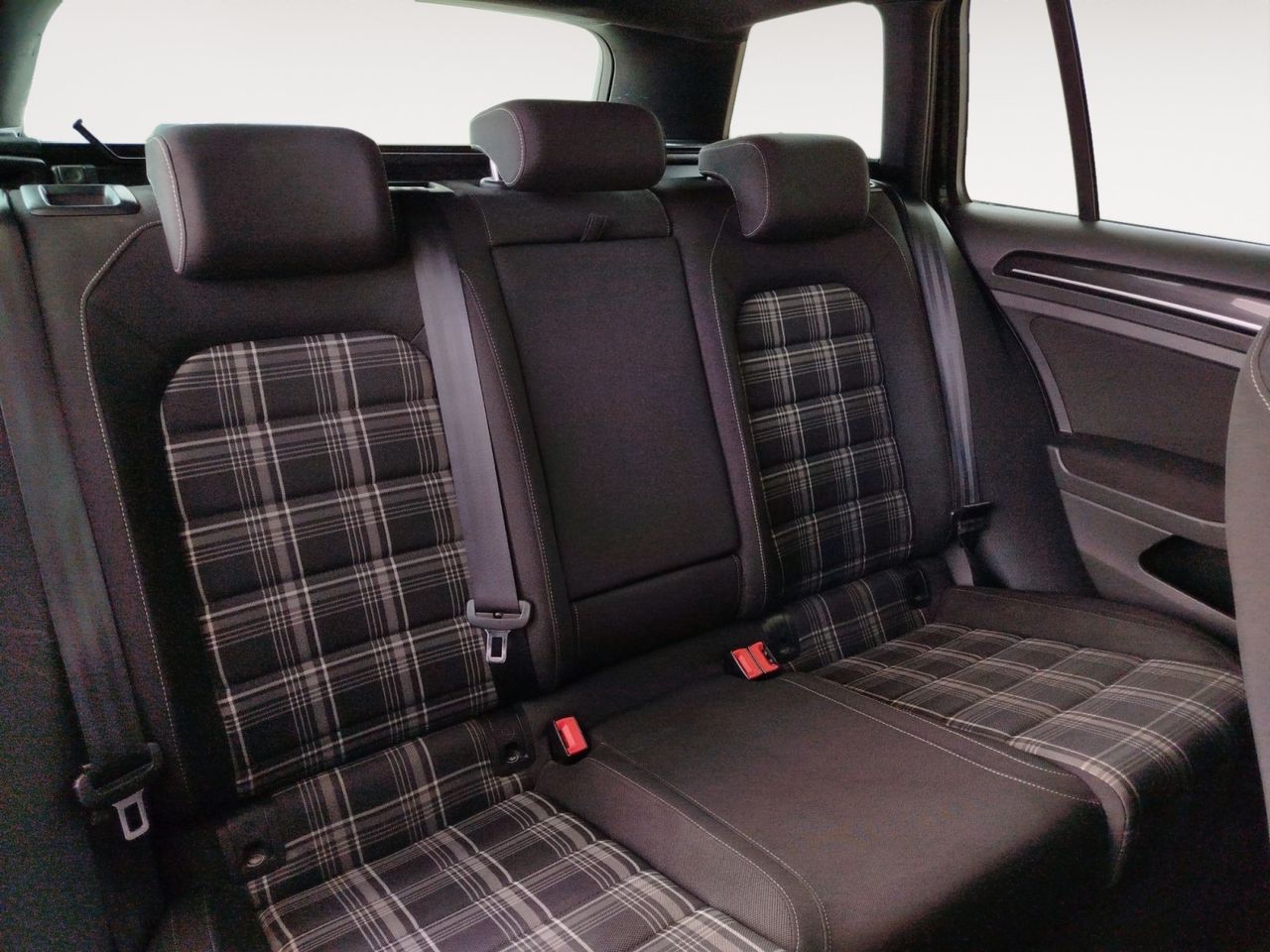 Volkswagen Golf GTD BMT - foto 10