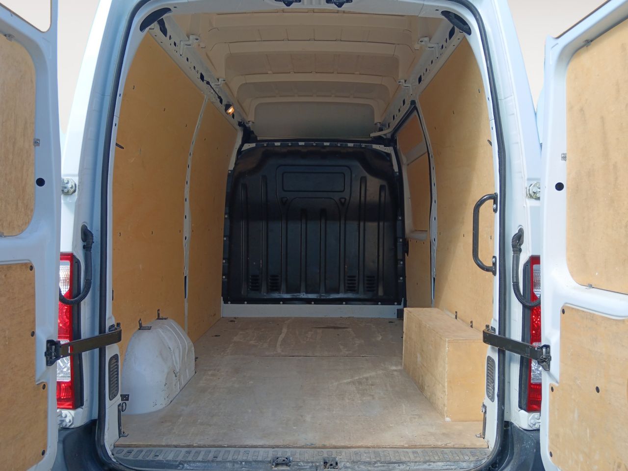 Renault Master L2H3 GKa 3,5t - foto 12