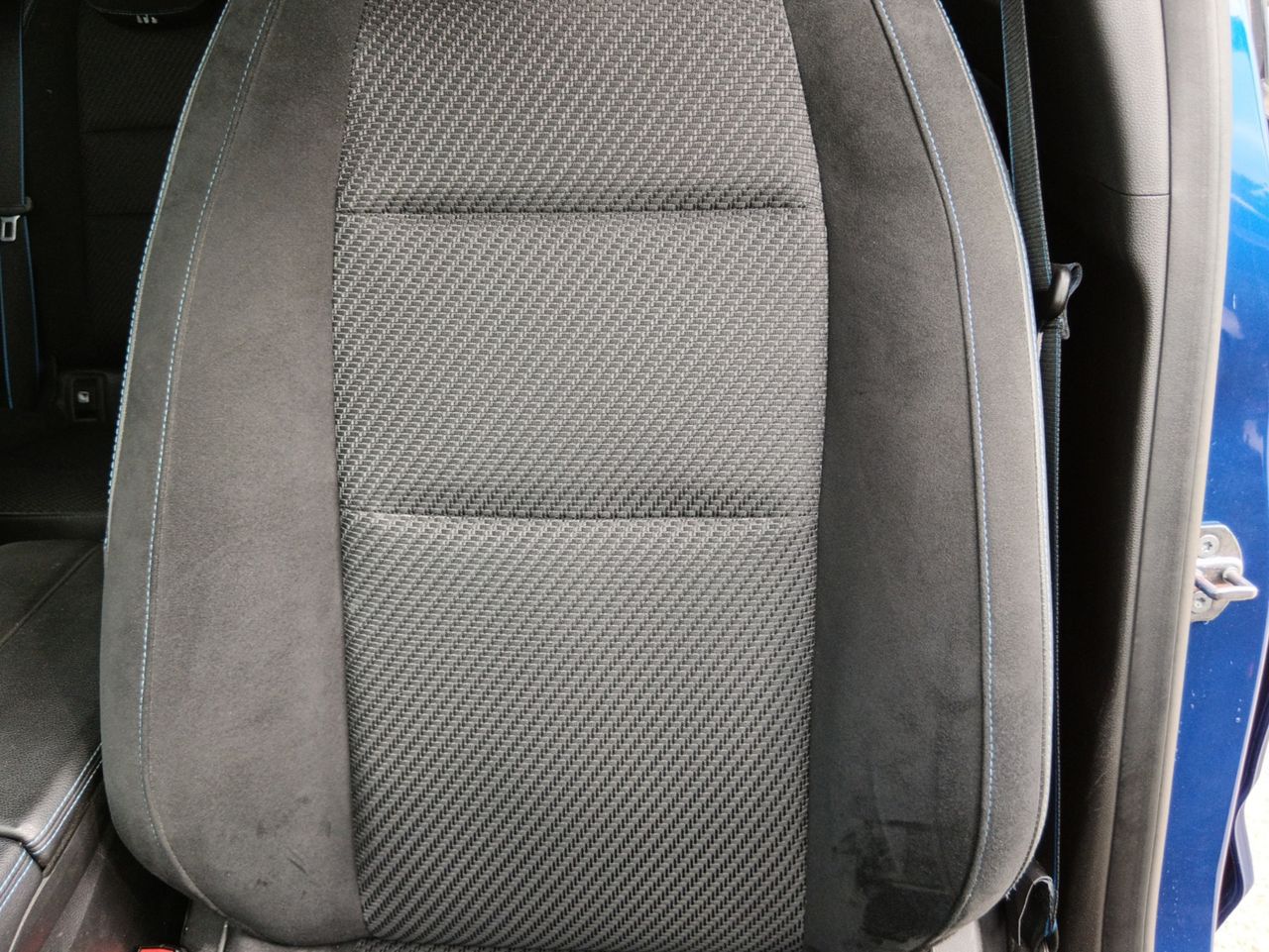 Renault Austral Techno Esprit Alpine ETech F Hybr - foto 23