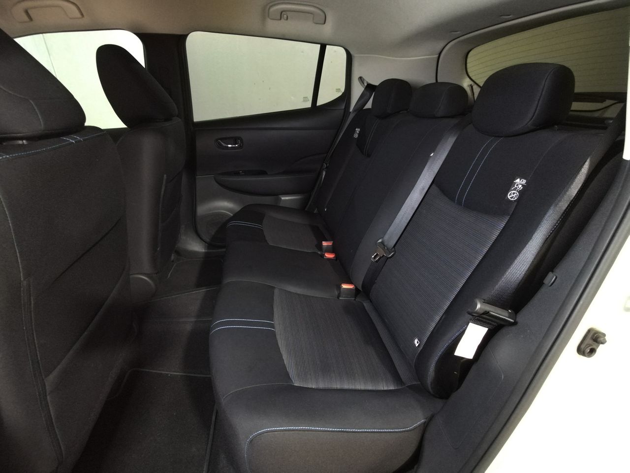 Nissan Leaf N-Connecta - foto 9