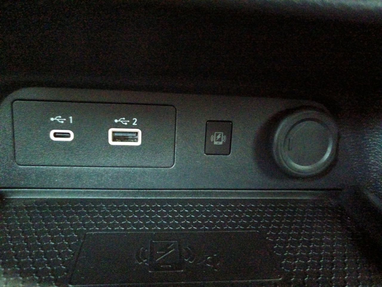 Nissan Juke 1.0 DIG-T N-Connecta S&S - foto 16