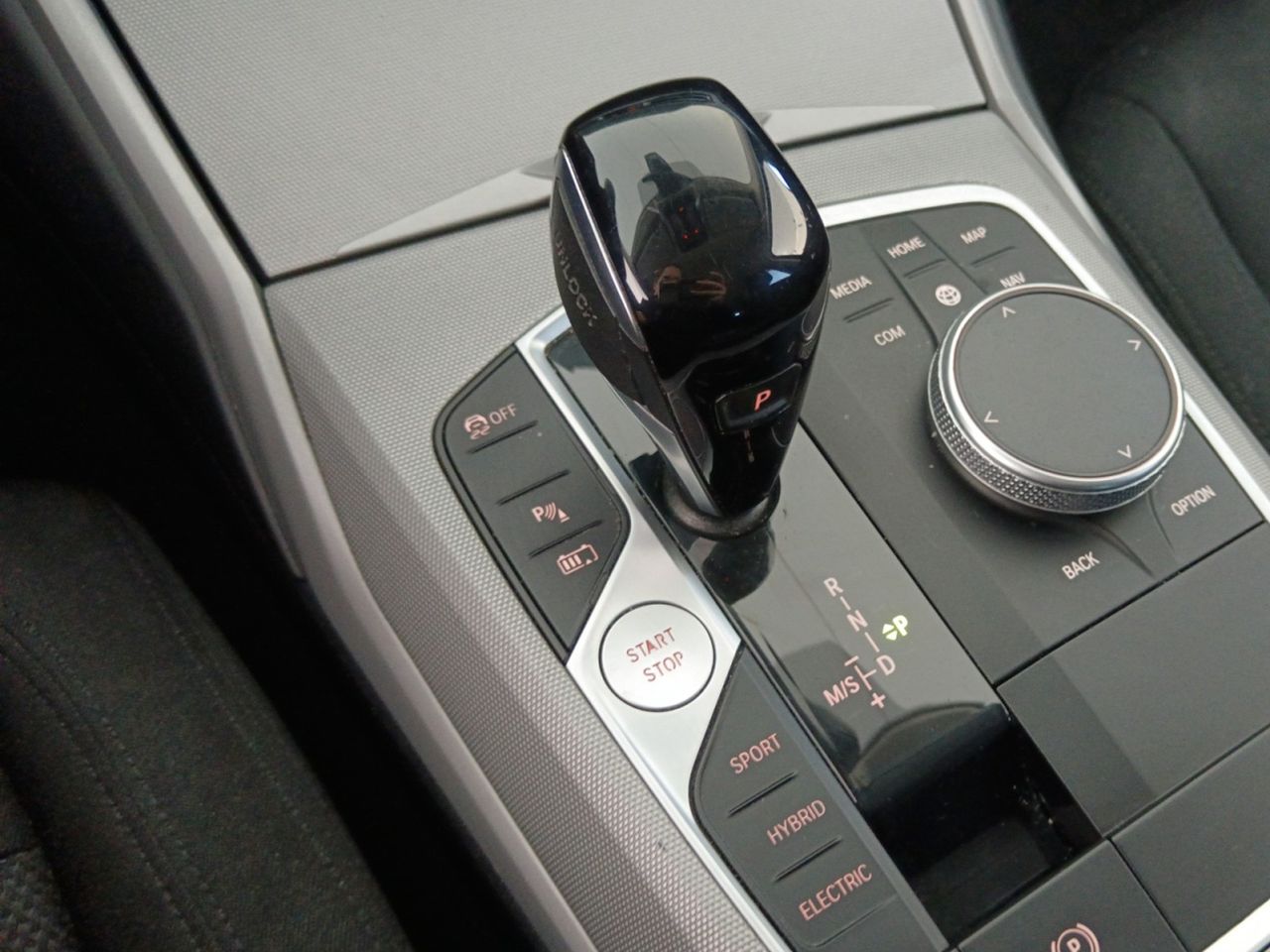 BMW Serie 3 320 e - foto 11