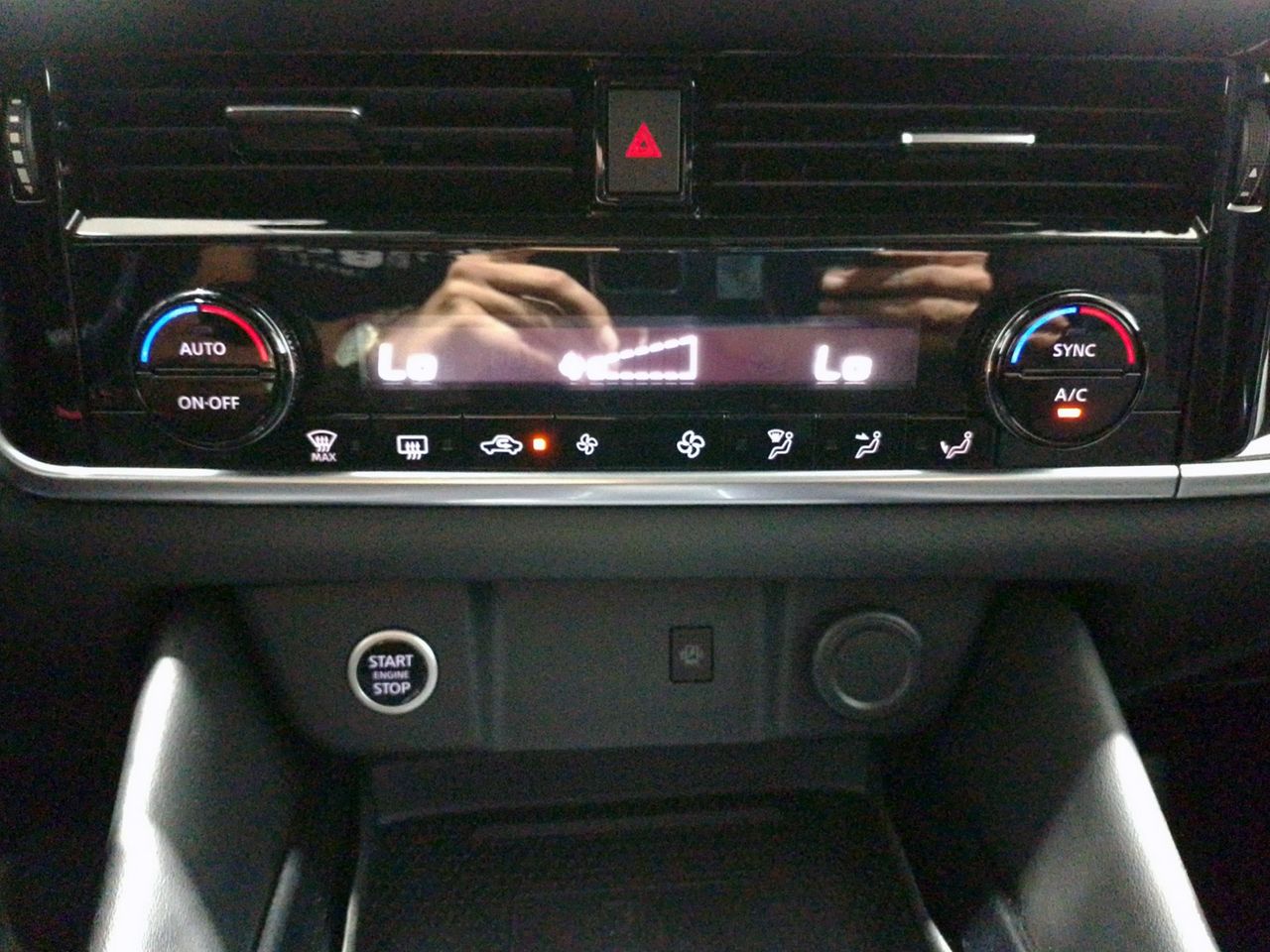 Nissan Qashqai N-Connecta - foto 21