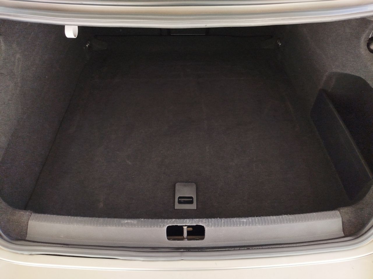 Volkswagen Passat 2.0 TDI BMT - foto 11