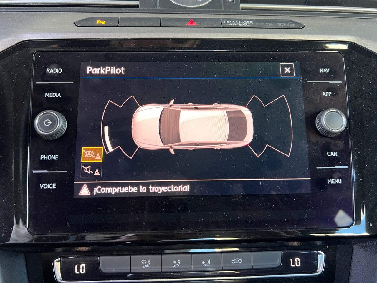 Volkswagen Arteon 2.0 TDI - foto 16