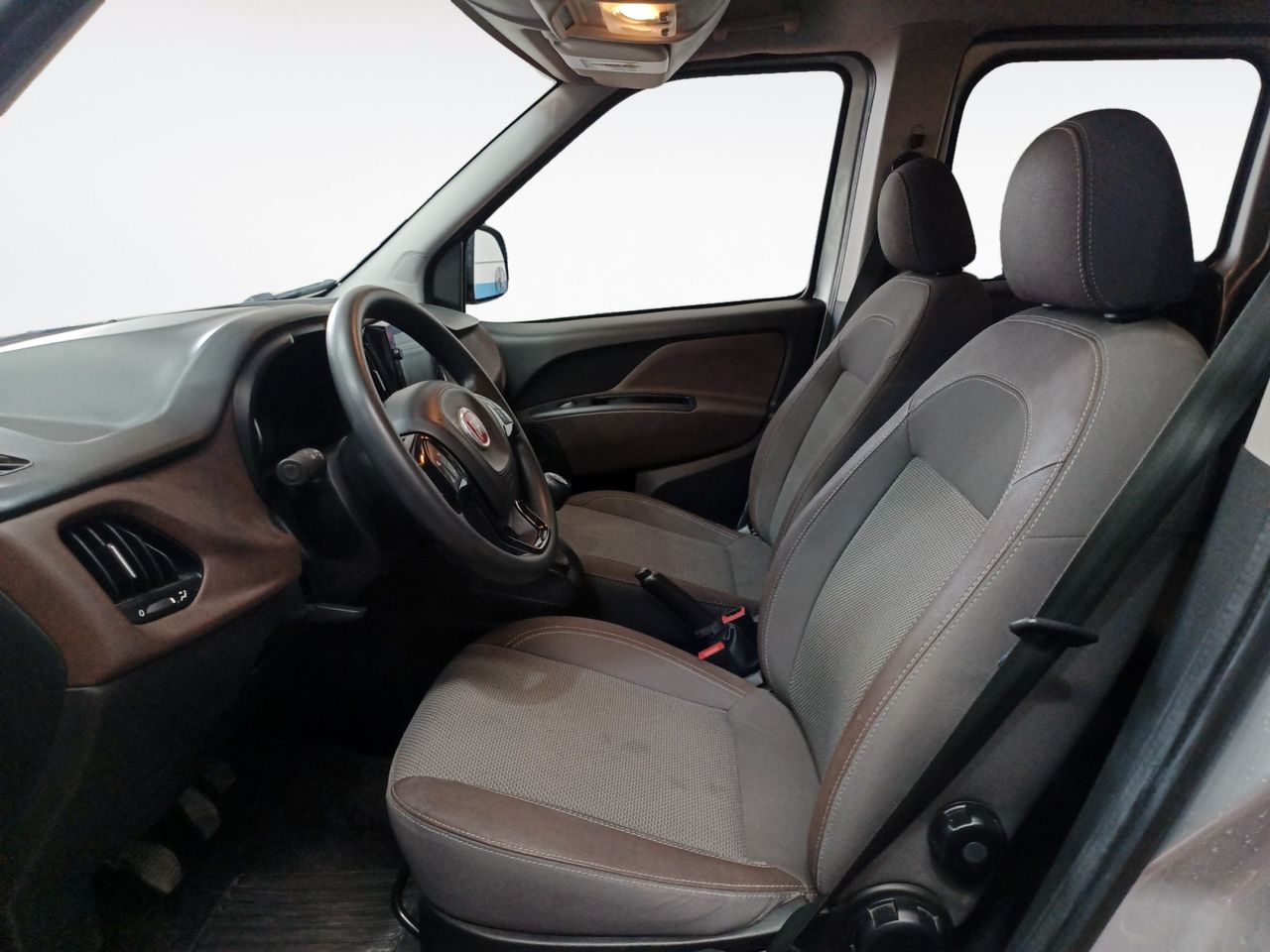 Fiat Doblò Trekking Combi - foto 9