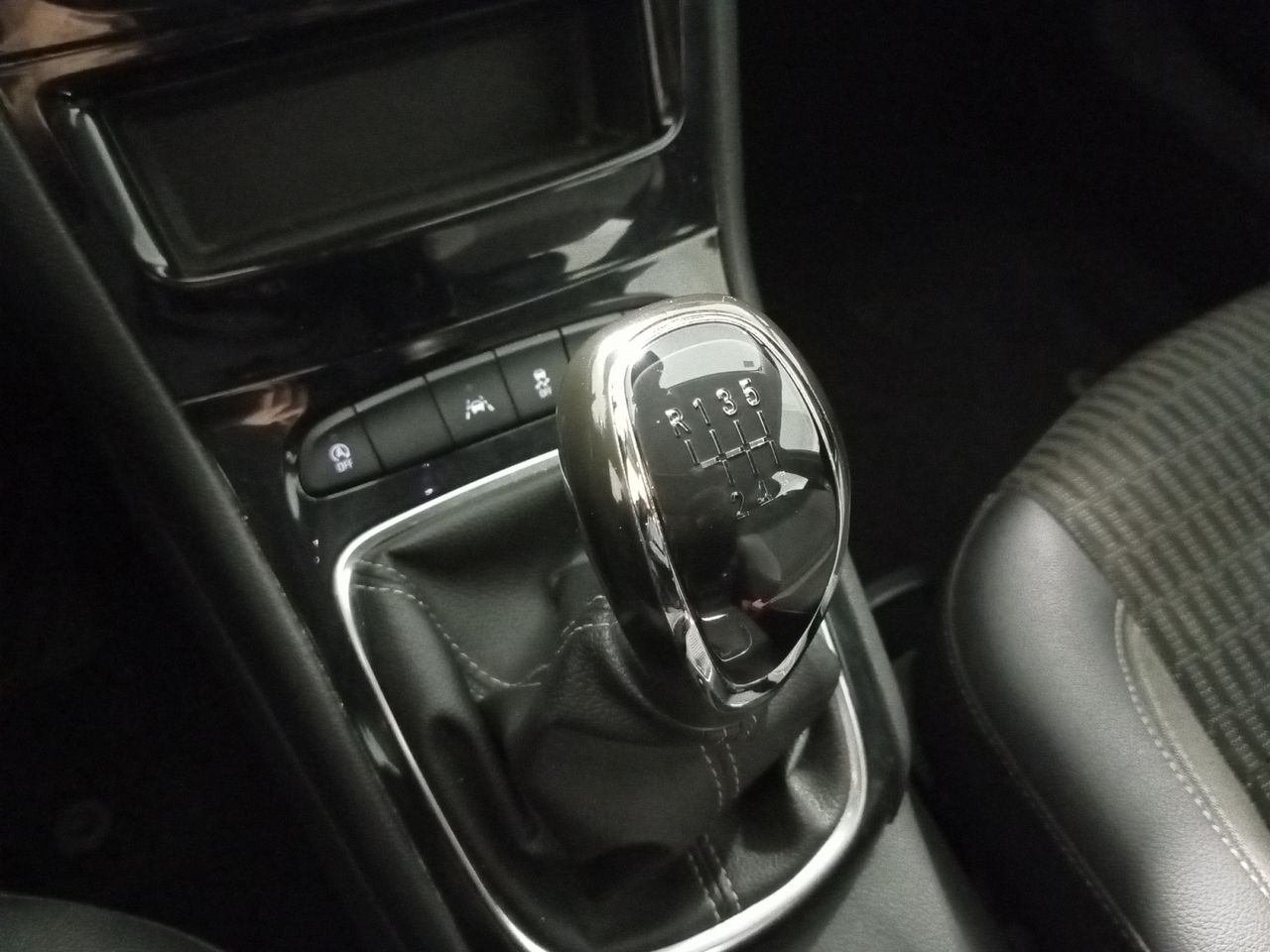 Opel Astra Design Tech - foto 13