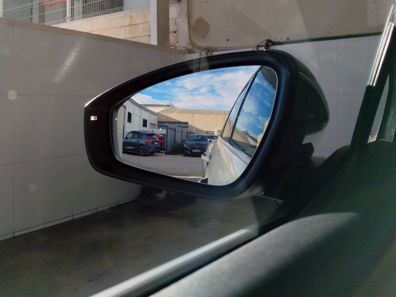 Audi Q4 40 e-tron S Line - foto 23