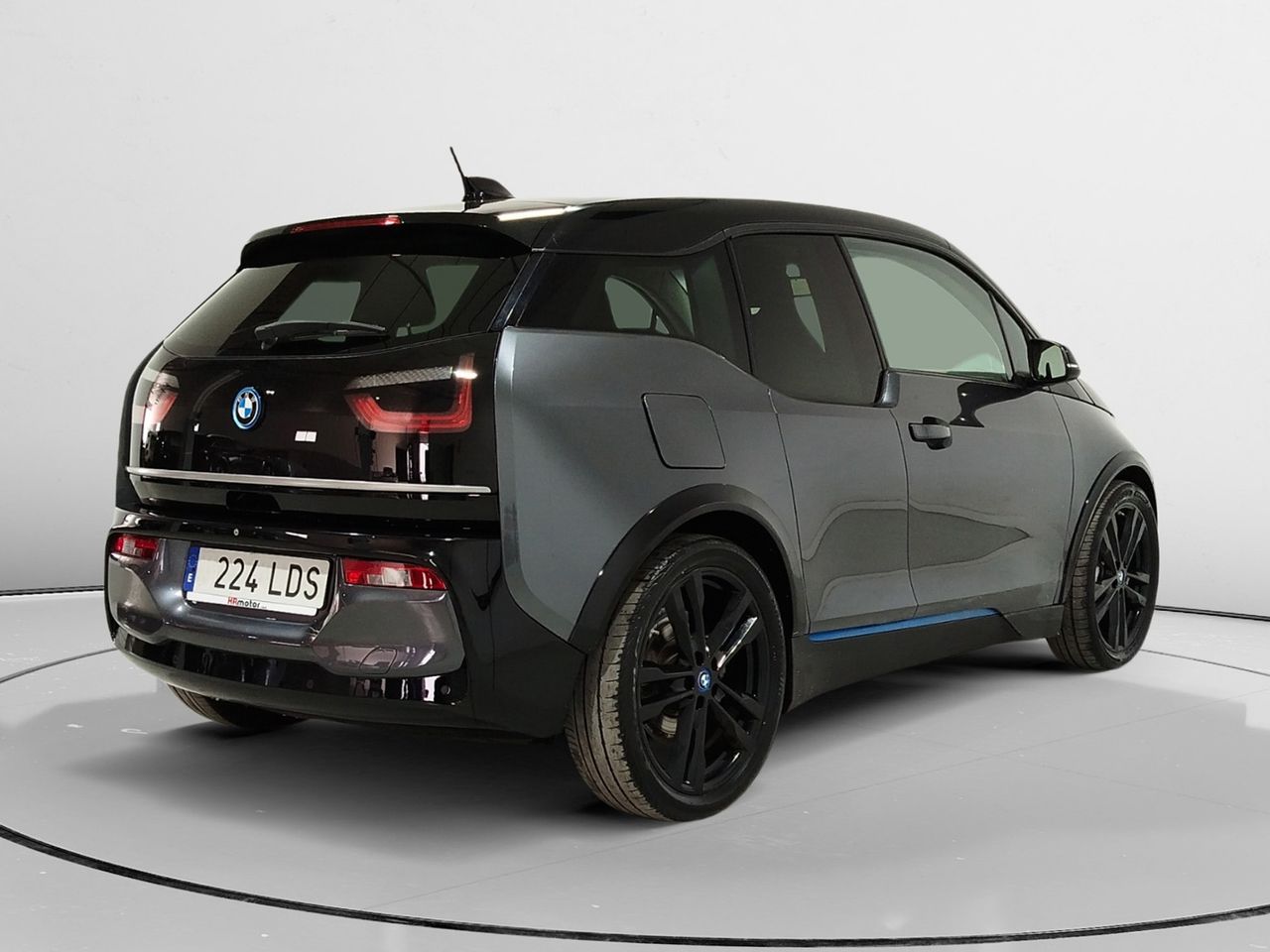 BMW i3 120 Ah - foto 2