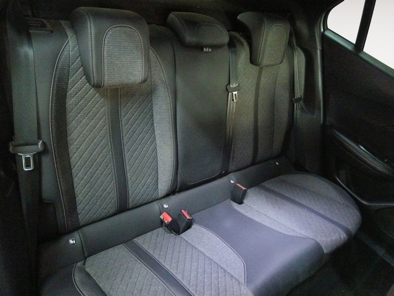 Peugeot 2008 Allure - foto 10