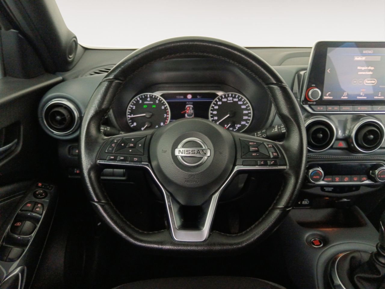 Nissan Juke N-Connecta - foto 8