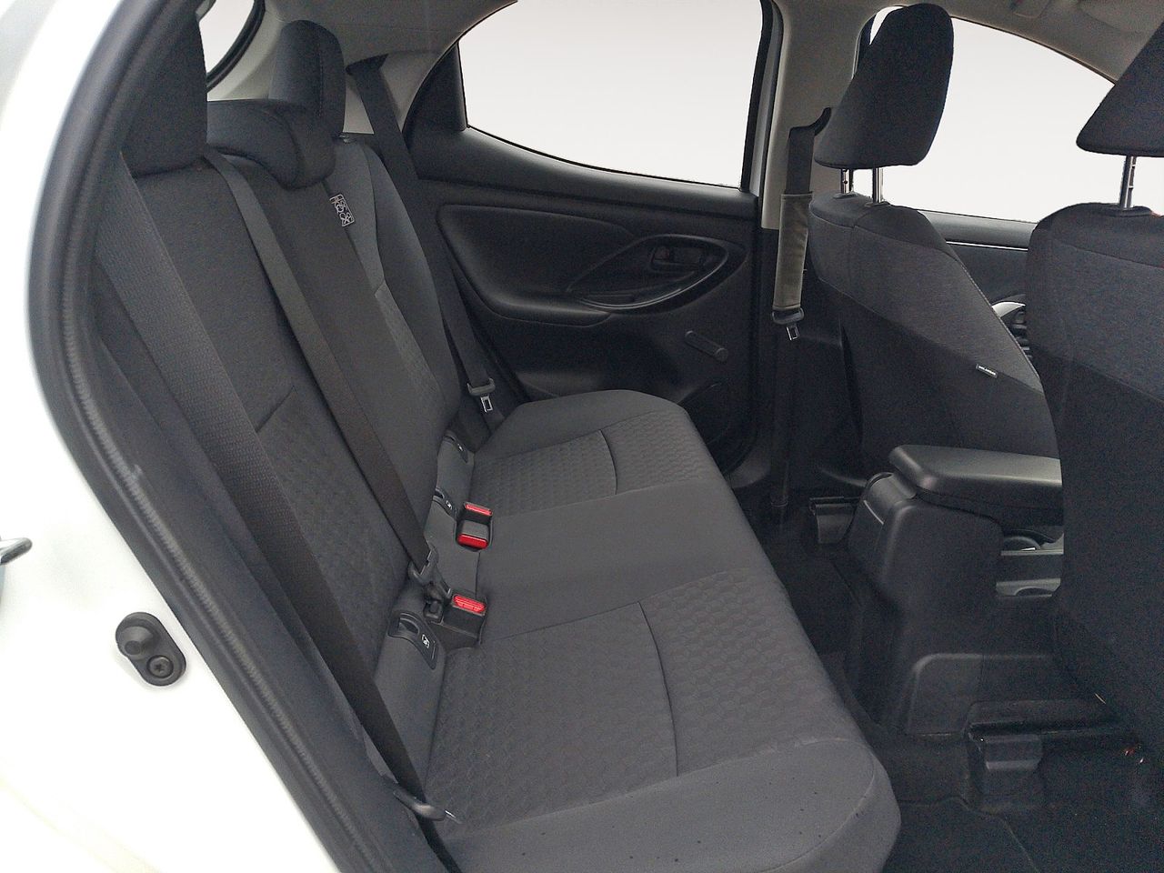 Toyota Yaris Hybrid 2WD Bussines - foto 10