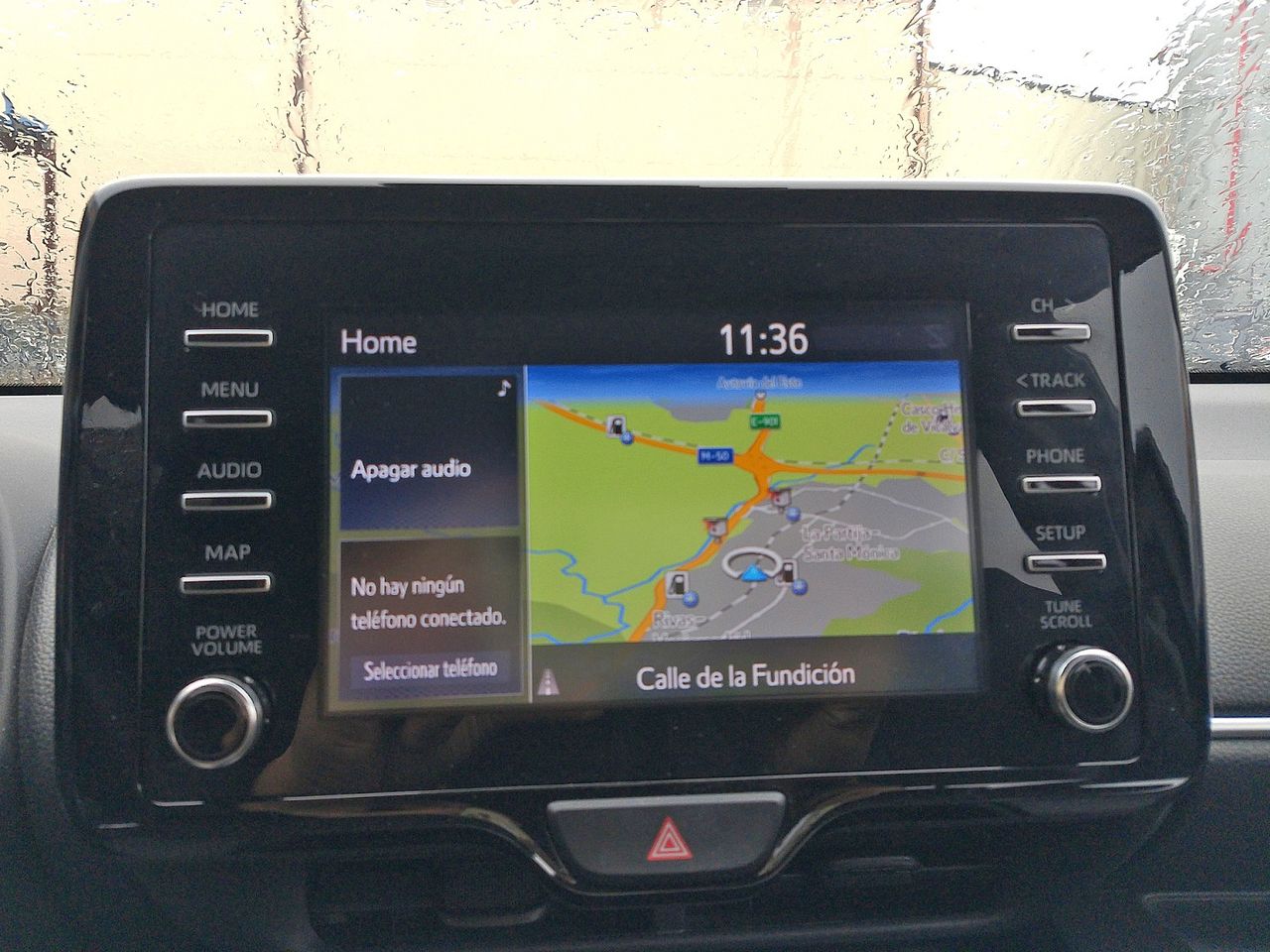 Toyota Yaris Hybrid 2WD Bussines - foto 18