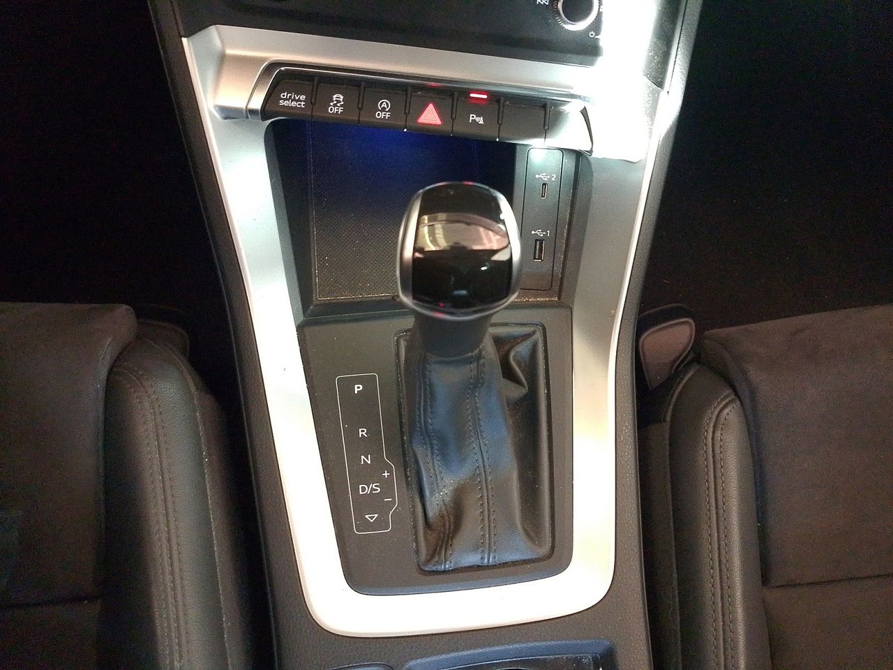 Audi Q3 35 TFSI S line - foto 13