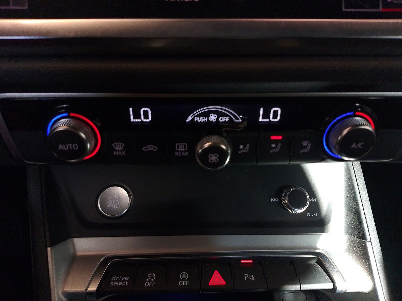 Audi Q3 35 TFSI S line - foto 20