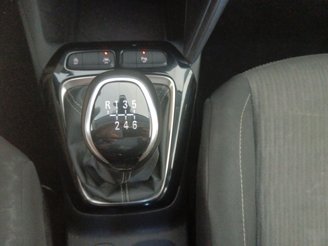 Opel Corsa Edition - foto 14