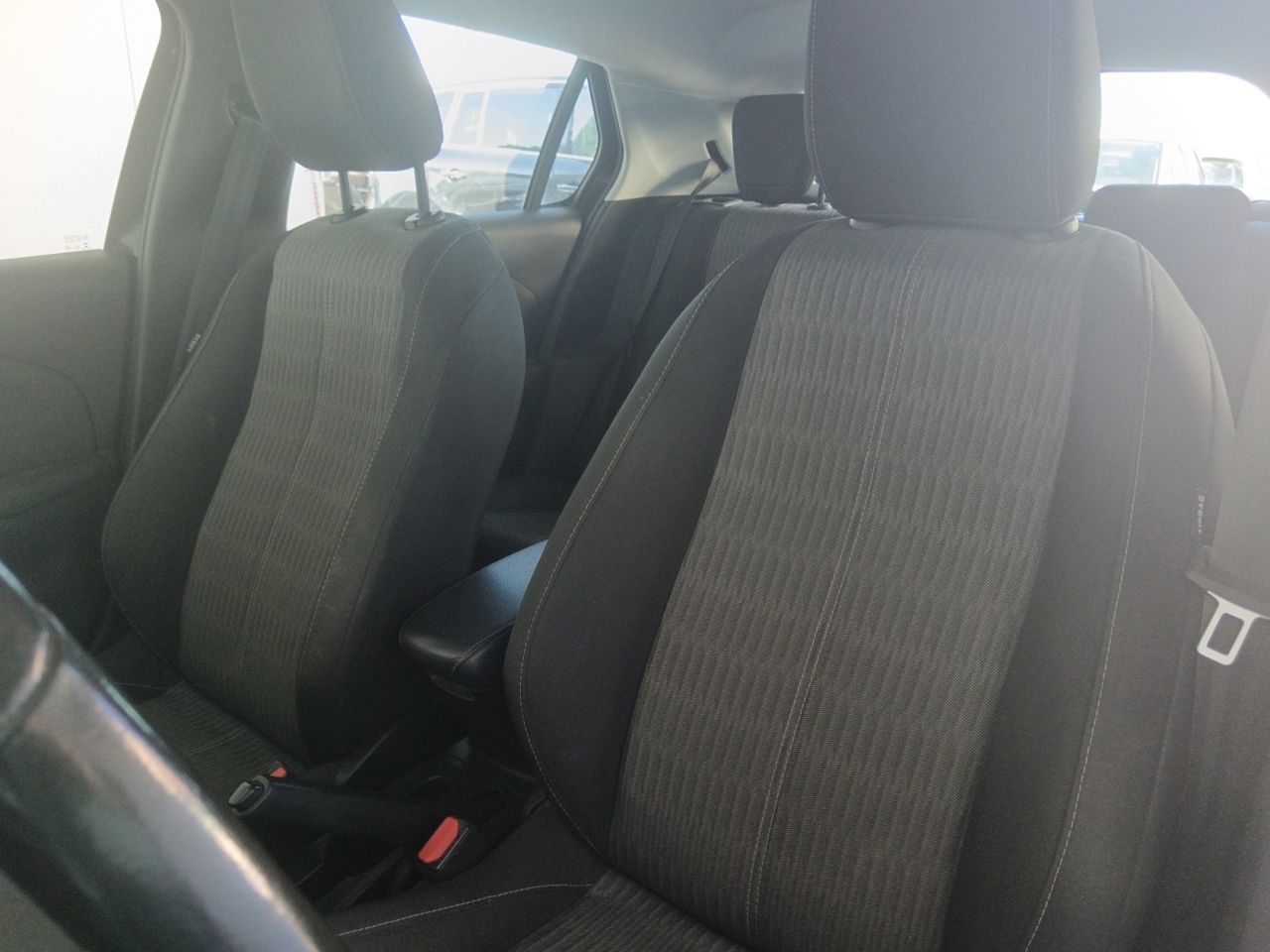 Opel Corsa Edition - foto 21