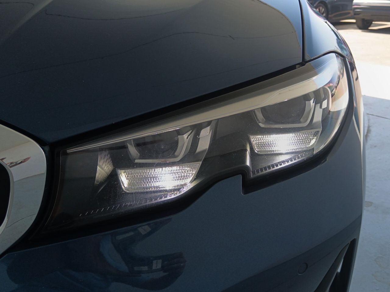 BMW Serie 3 318d - foto 21