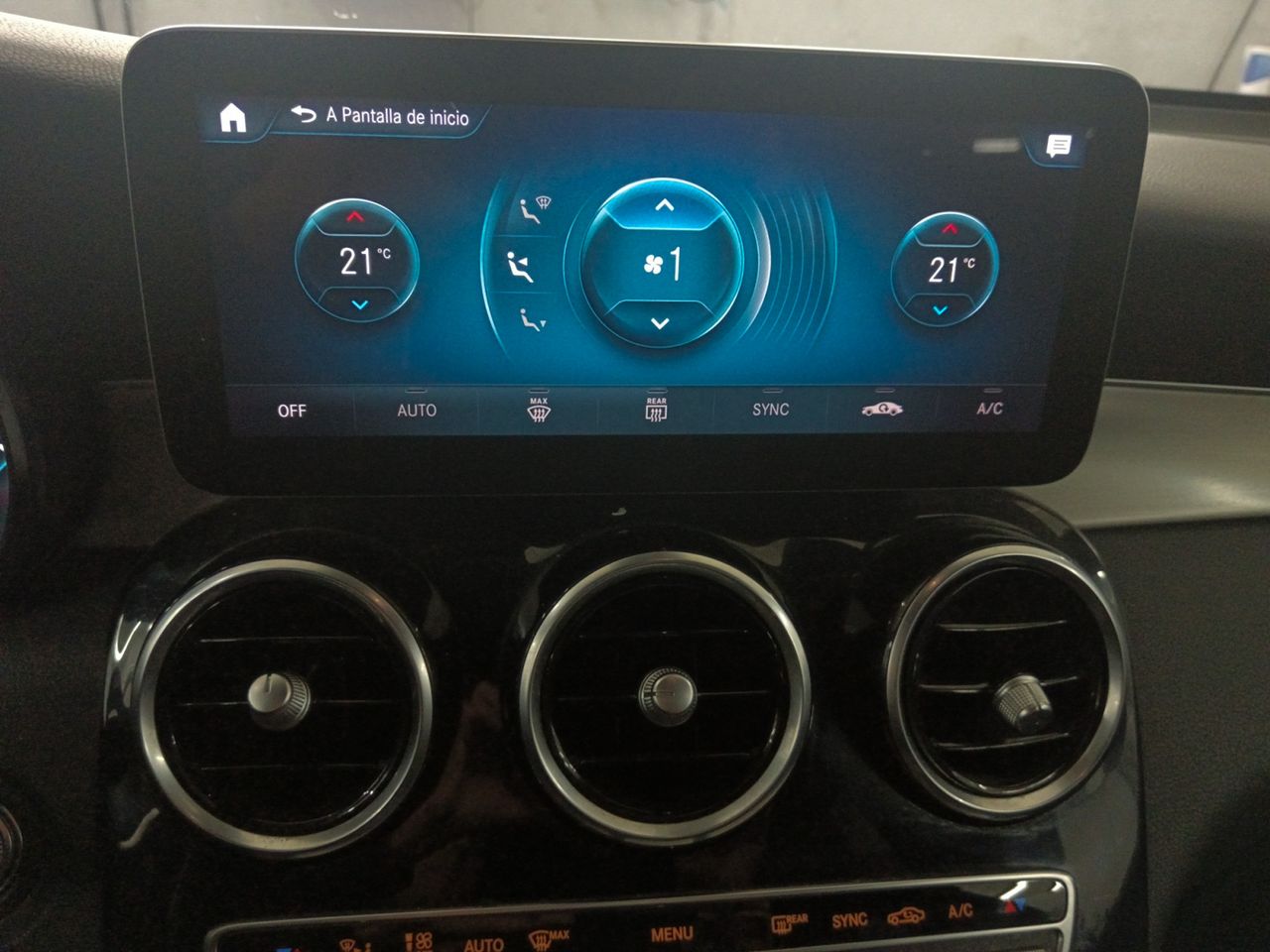 Mercedes GLC 200 d AMG Line 4Matic - foto 19