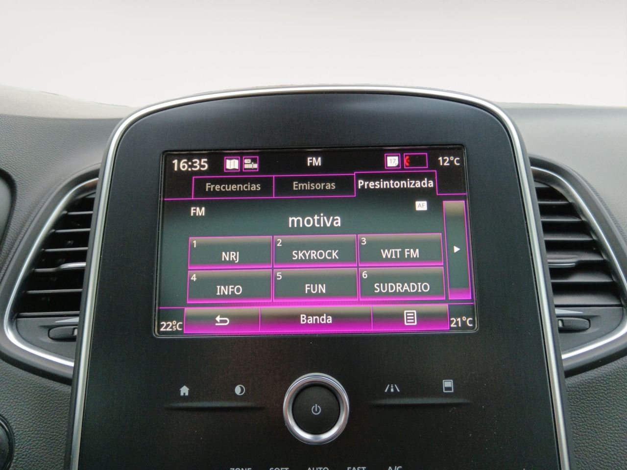 Renault Scénic Limited - foto 16